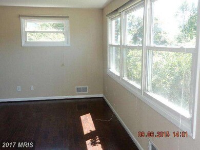 209 Worthmont Rd, Catonsville, MD 21228 - photo 7