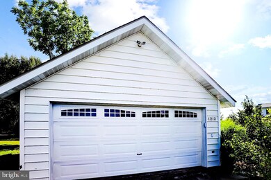 1212 Hayes Rd, Shady Side, MD 20764 - photo 3