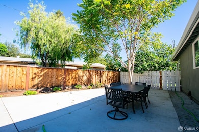 1099 Bradford Dr, Sunnyvale, CA 94089 - photo 3