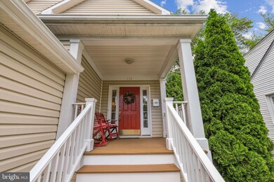 112 S Spring St, Falls Church, VA 22046 - photo 4