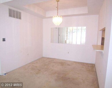 9221 Groffs Mill Dr unit 9221, Owings Mills, MD 21117 - photo 4