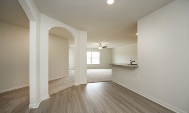 10654 Lost Maples Dr, Cleveland, TX 77328 - photo 4