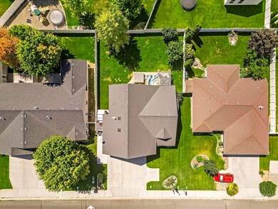 921 N College Rd W, Twin Falls, ID 83301 - photo 5