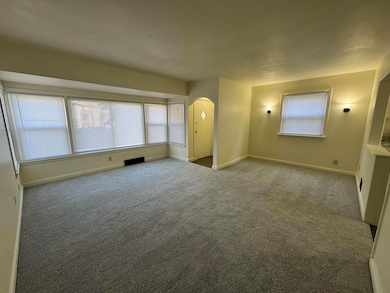 :ivingroom - diningroom