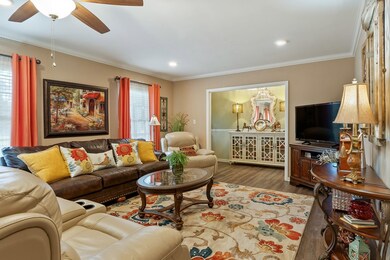 1907 E Lakeridge Dr, Albany, GA 31707 - photo 6