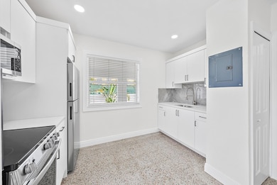 3808 Broadway unit 3, West Palm Beach, FL 33407 - photo 6