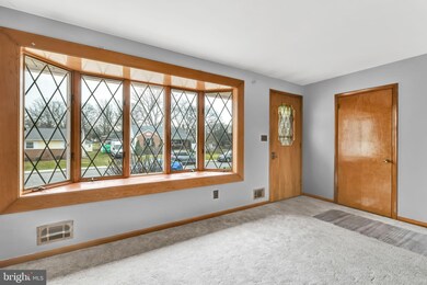 706 Edgewood Rd, Linthicum Heights, MD 21090 - photo 4