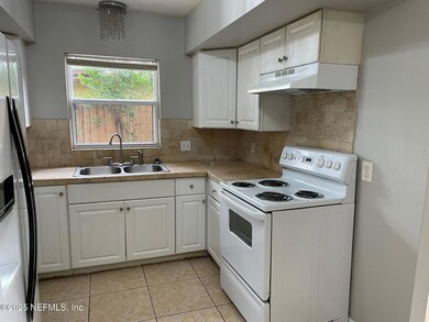 7456 Canaveral Rd, Jacksonville, FL 32210 - photo 7