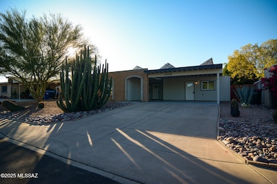 1504 S Logan Dr, Tucson, AZ 85710 - photo 2
