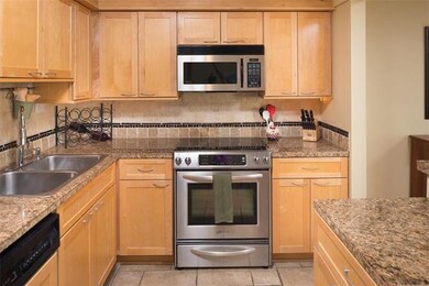 12010 W 66th St, Shawnee, KS 66216 - photo 7