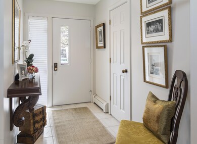 45 Ettl Ln unit 204, Greenwich, CT 06831 - photo 2