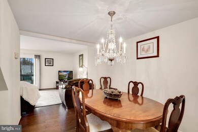 10749 Bridlerein Terrace, Columbia, MD 21044 - photo 7