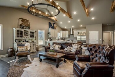 9080 Spring Creek Rd, Cookeville, TN 38506 - photo 5