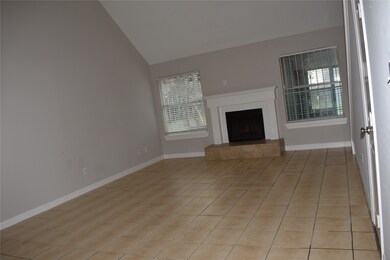 7631 Andiron Cir, Houston, TX 77041 - photo 5