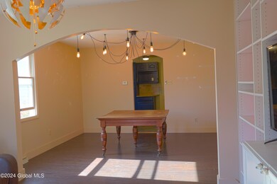 15 Center St, Schenectady, NY 12302 - photo 6