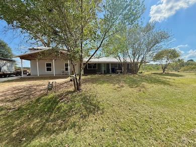 1796 Fm 95n, Garrison, TX 75946 - photo 3