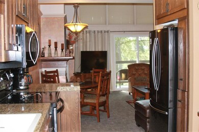 306/7 kitchen