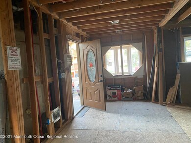 17B 1/2 Thomas St, South River, NJ 08882 - photo 6