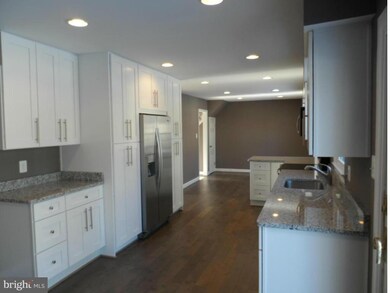 4207 Marble Ln, Fairfax, VA 22033 - photo 6