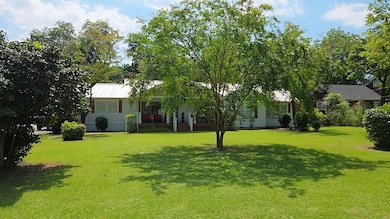 70 S Butler St, Camilla, GA 31730 - photo 3