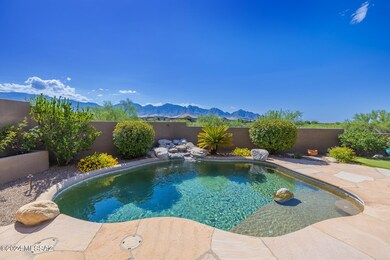 Heated Saltwater Pool