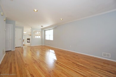 10 Sharrotts Rd, Staten Island, NY 10309 - photo 5