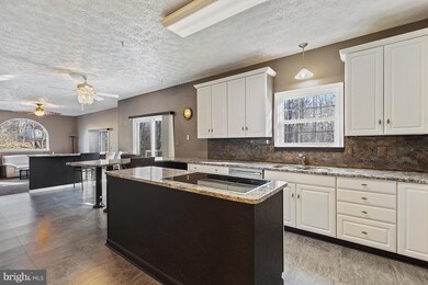 1431 Abbey Ln, Huntingtown, MD 20639 - photo 4