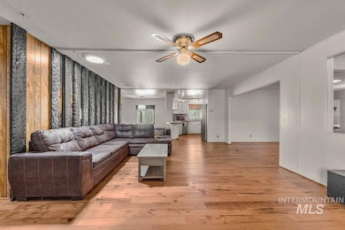 700 E Fairview Ave unit 172, Meridian, ID 83642 - photo 5