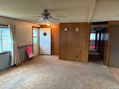 4 Oak Ridge Rd, Superior, NE 68978 - photo 6