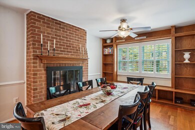 10803 Mccomas Ct, Kensington, MD 20895 - photo 7