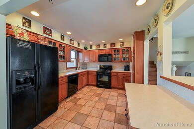 823 Spruce St, Batavia, IL 60510 - photo 6