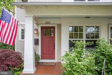 3207 John Marshall Dr, Arlington, VA 22207 - photo 2