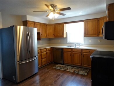 104 Carroll St, Keene, NH 03431 - photo 4