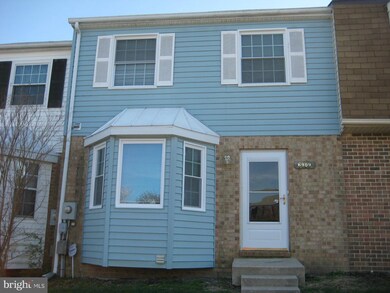 6909 Turnberry Ct, Frederick, MD 21703 - photo 2