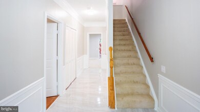 1177 Cypress Tree Place, Herndon, VA 20170 - photo 4