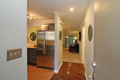 2741 Jobee Dr (24)0024