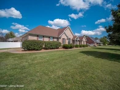 332 Blackberry Cir, Mount Washington, KY 40047 - photo 3
