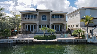 2-33 Cypress Ave.