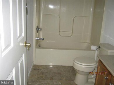 8200 Beechwood Ln, Clinton, MD 20735 - photo 7