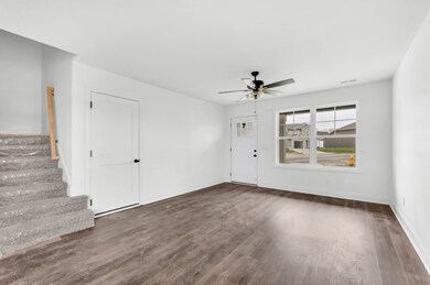 195 Quarry View Ct, Clarksville, TN 37043 - photo 3