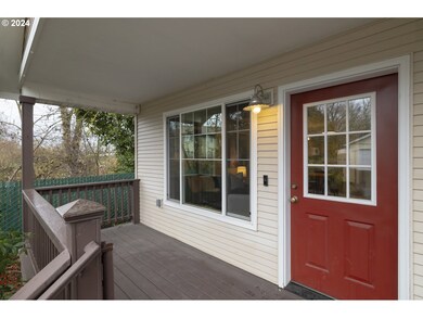 8535 N Bliss St, Portland, OR 97203 - photo 5