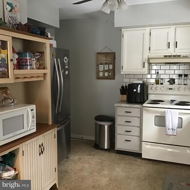 446 Grove Ave, Mohnton, PA 19540 - photo 7