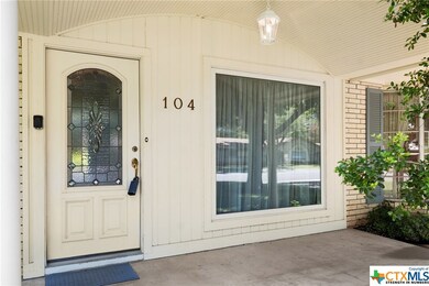 104 Oak Ridge Dr, San Marcos, TX 78666 - photo 3