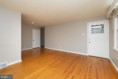 612 Shoemaker Ave unit 1, Jenkintown, PA 19046 - photo 6