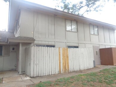 5644 Birchmont Dr unit C, Houston, TX 77091 - photo 2