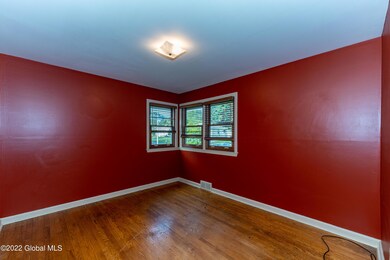 51 Croswell St, Albany, NY 12206 - photo 7
