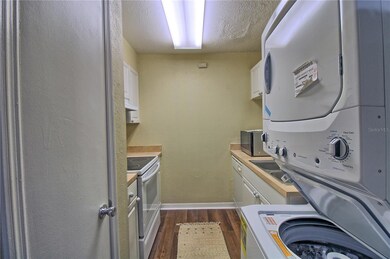 2519 Cedar Cypress Ct unit 102, Tampa, FL 33618 - photo 6