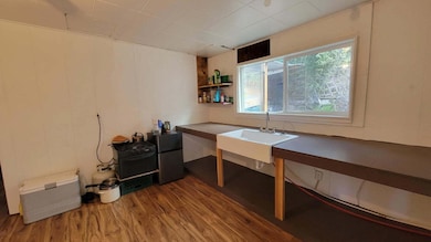 126 S Nelson Ave, Mitchell, OR 97750 - photo 7