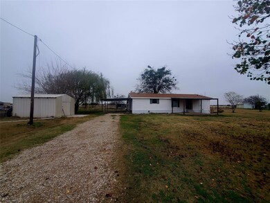 622 W Pecan Tree Rd, Waxahachie, TX 75167 - photo 2