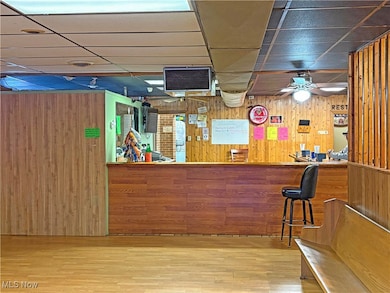 202 N Chester St, New Cumberland, WV 26047 - photo 2